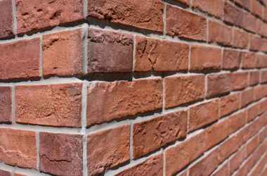 škárovanie tehly z lícových tehál