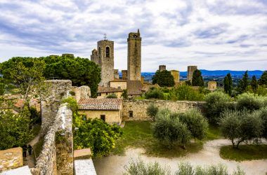 San Gimignano, Talinaske mestečko v znamení tehly a kameňa