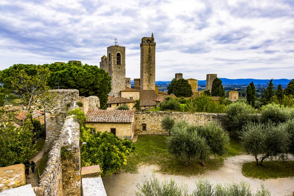 San Gimignano, Talinaske mestečko v znamení tehly a kameňa