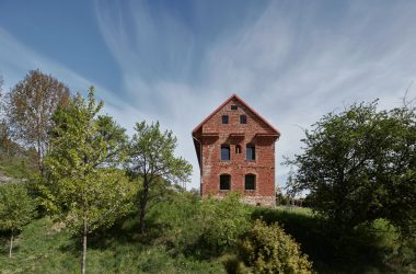 tehlový dom ORA Svitavy Sýpka