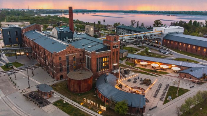 industriálny hotel Poľsko Znin