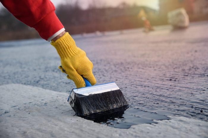 Hydroizolácia plochej strechy: Ako ju opraviť?