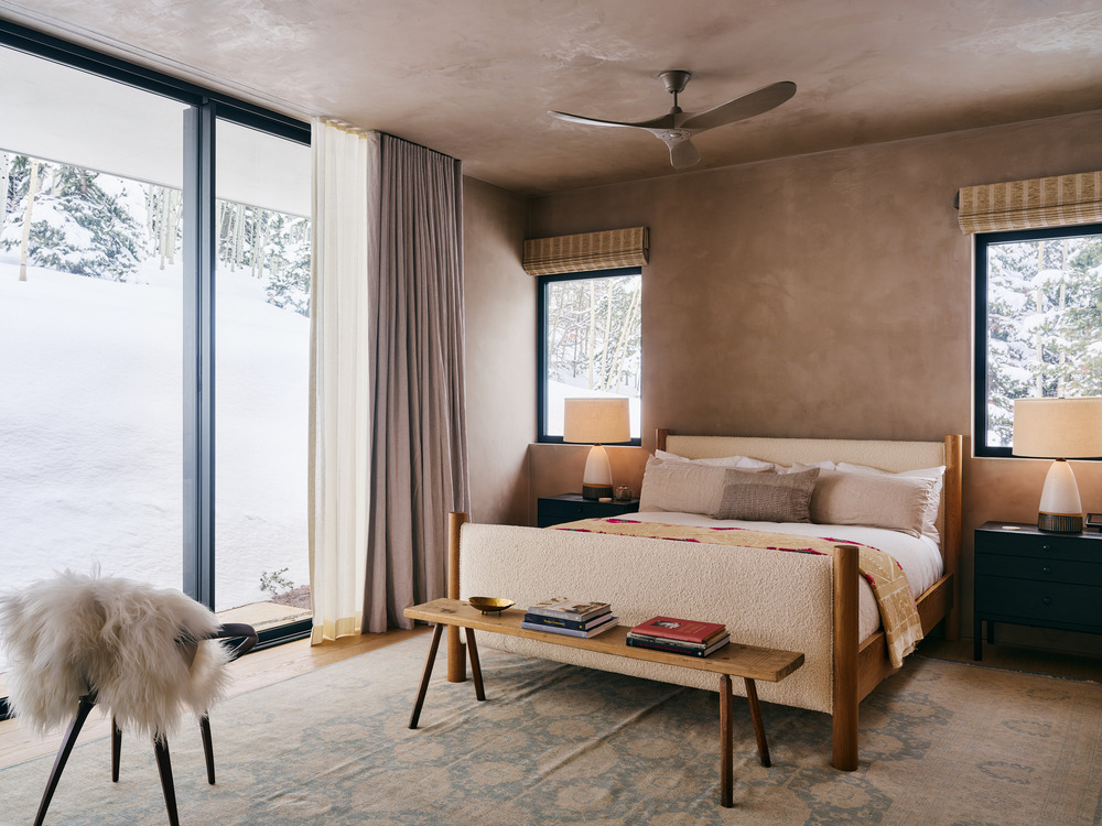 spálňa rodičov horská chata spálňa